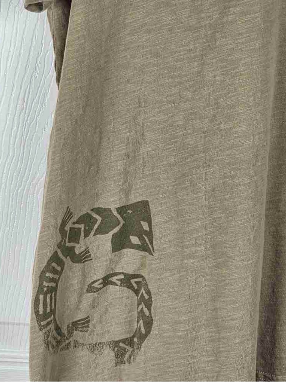 Khaki Short-Sleeve V-Neck Tee - Picture 4 of 5